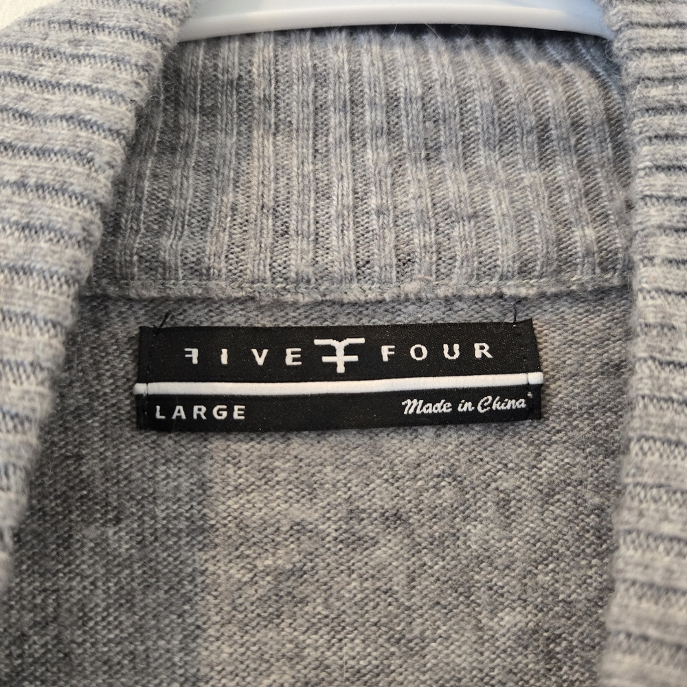 Angora Sweater - Picture 4 of 9